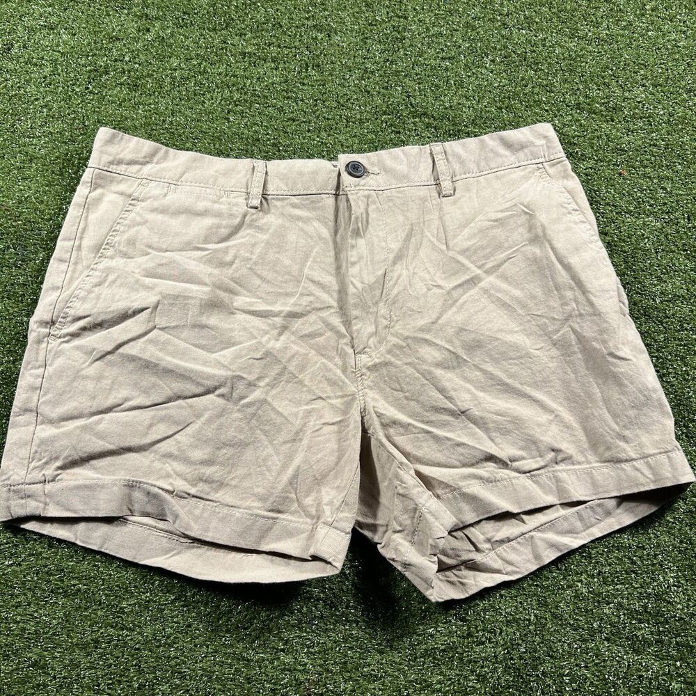 Goodthreads Men's Flat-Front Chino Shorts, W33